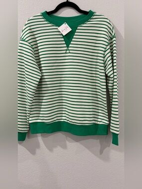 Kelly Green White Striped Crewneck Pullover Stylish Boutique Sweater Small
